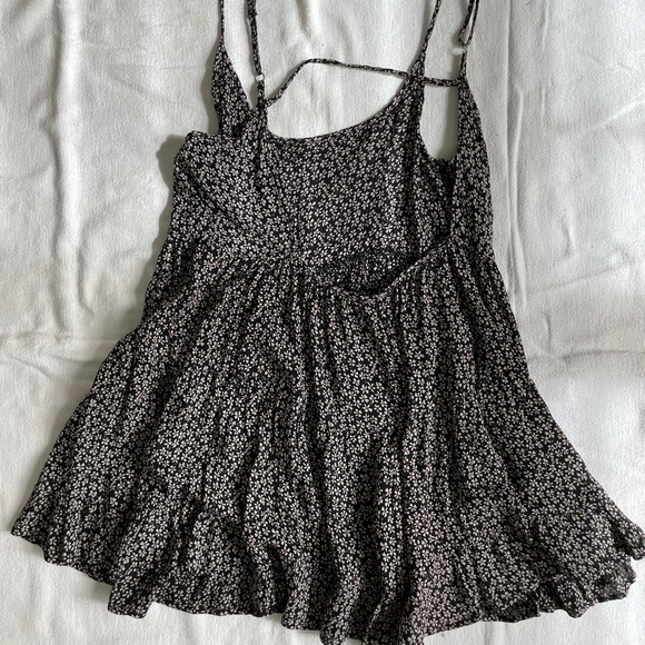 John Galt (aka Brandy Melville) jada dress - Picture 2 of 4